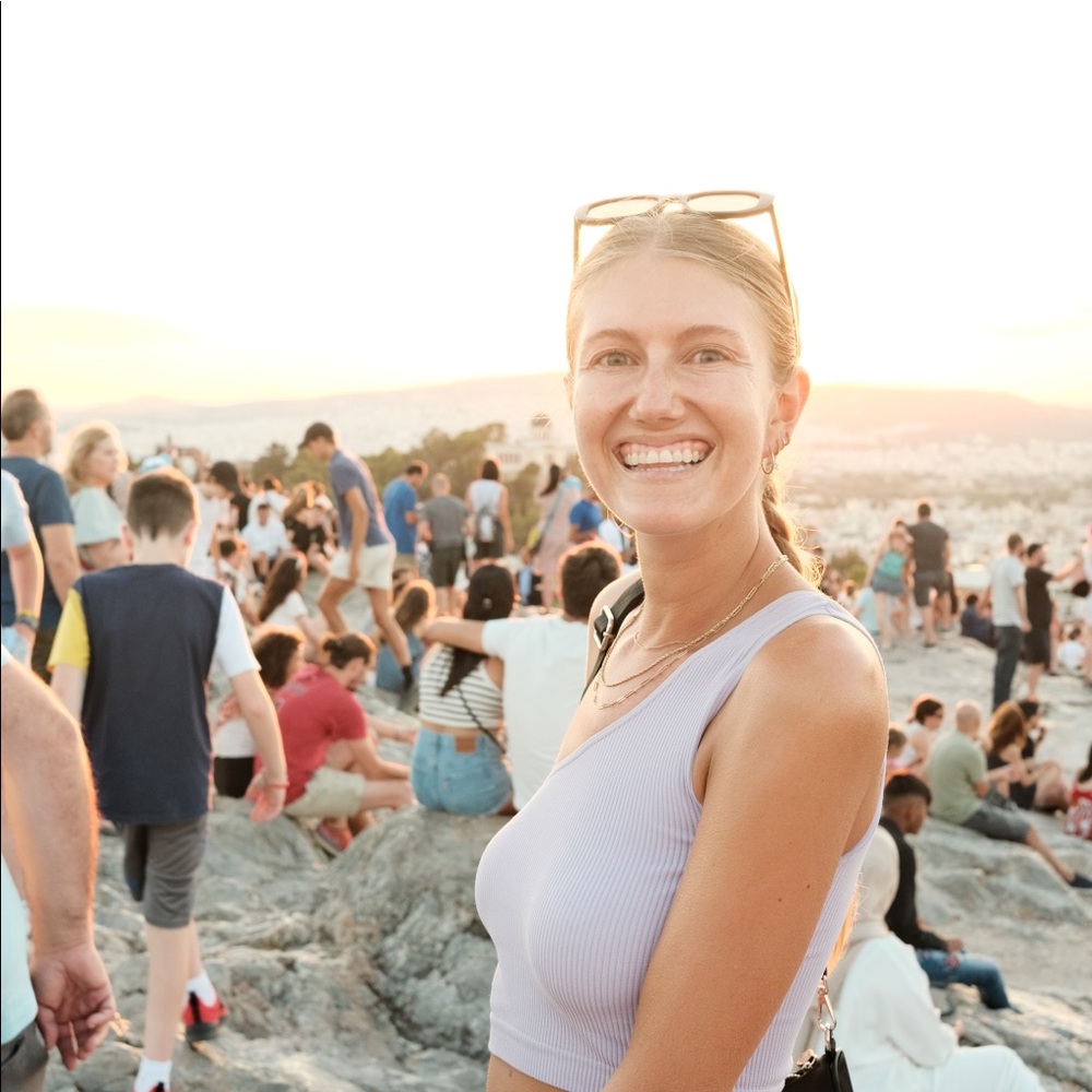 Meet your Posher, Emma